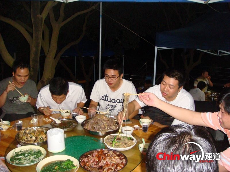 开餐啦!