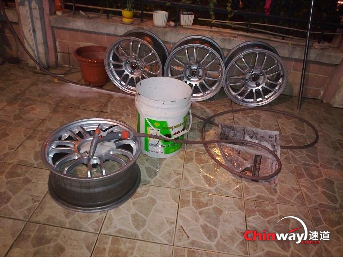 20100325389.jpg