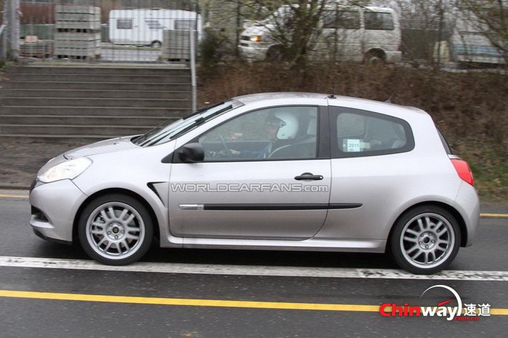 2012版雷诺Clio RS 2.jpg