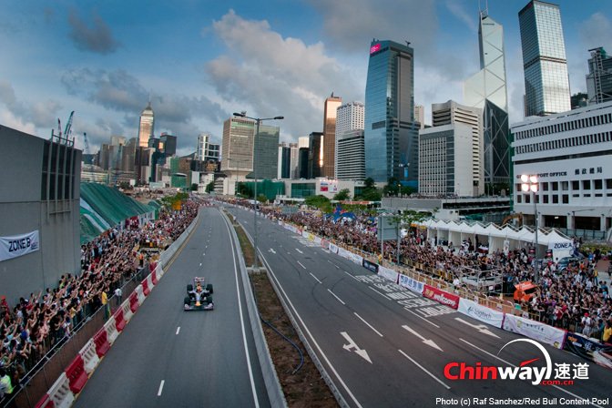 F1红牛车队在香港 1.jpg