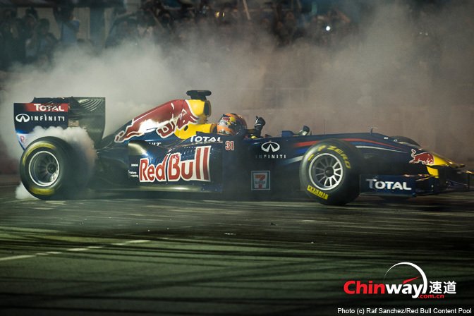 F1红牛车队在香港 7.jpg