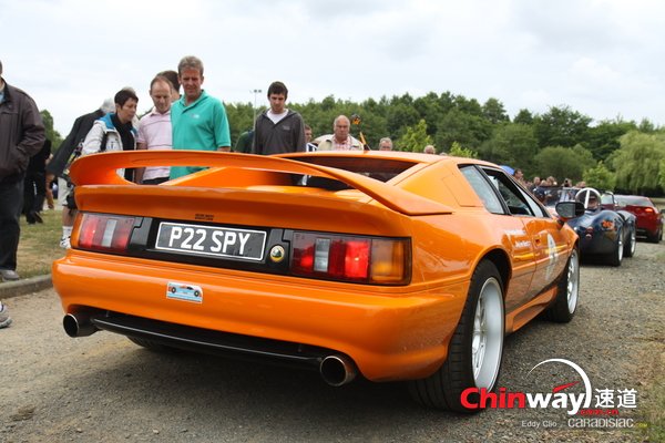 S7-Photos-du-jour-Lotus-Esprit-GT3-Le-Mans-233369.jpg