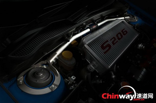 斯巴鲁 翼豹 WRX STI S206 7.jpg