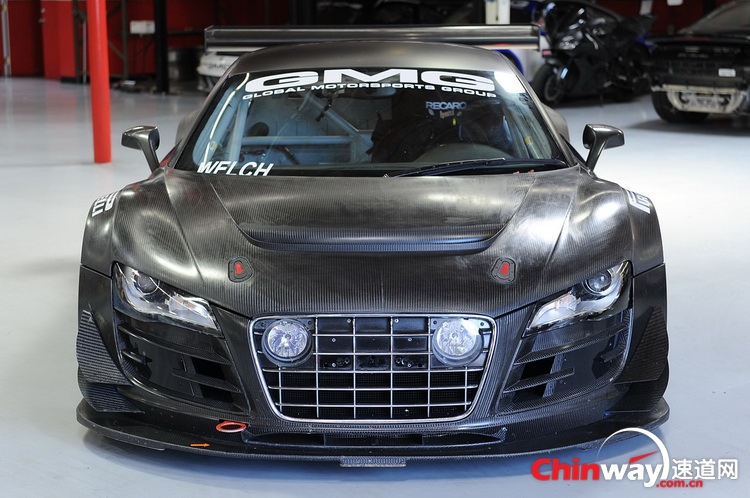 06-gmg-audi-r8-lms.jpg