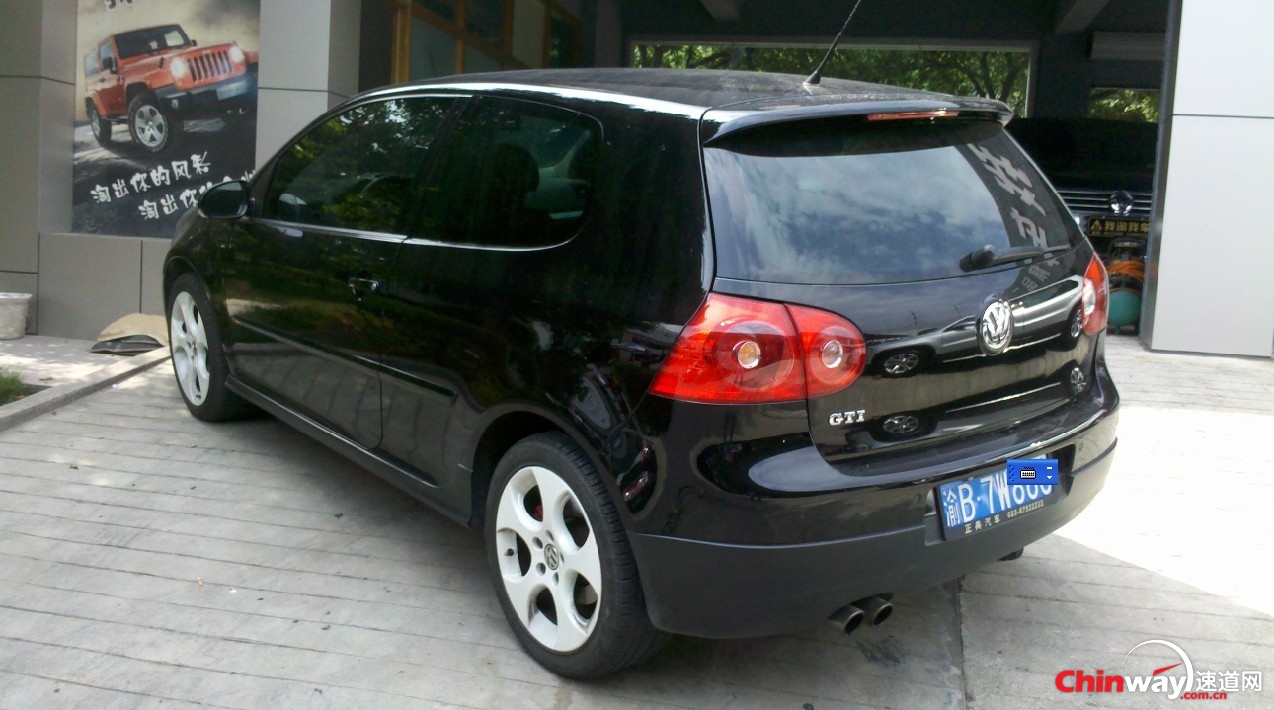 GOLF-5-GTI.jpg