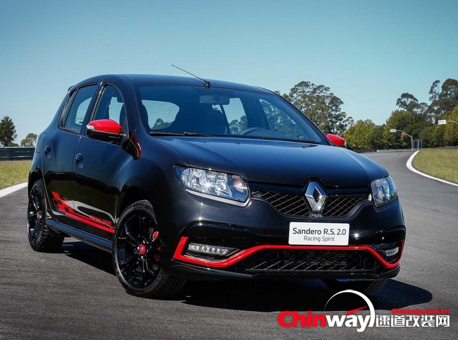 RENAULT SANDERO RS RACING SPIRIT 4.jpg