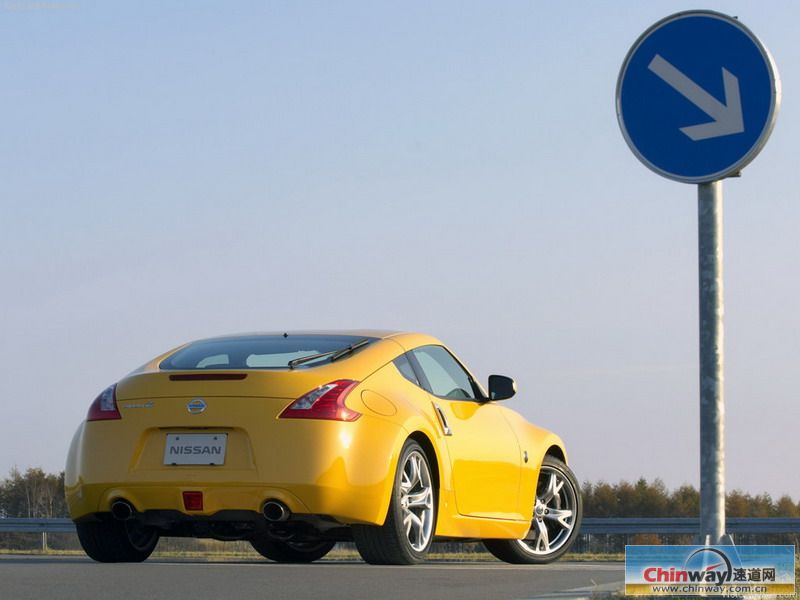 Nissan-370Z_2009__20.jpg